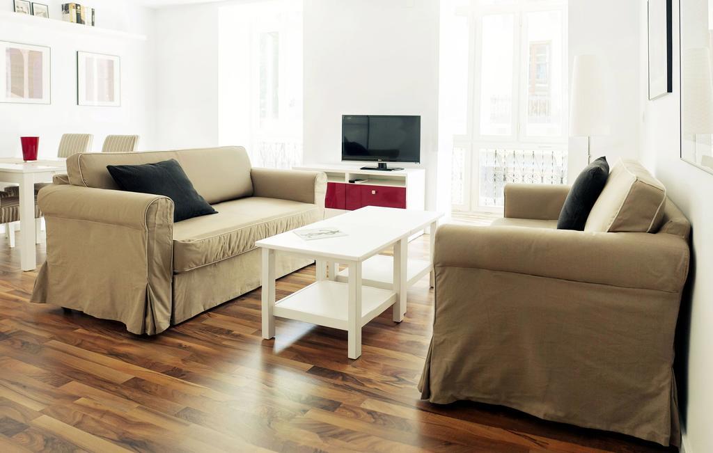 Alhambra Slowhomes Granada Rum bild