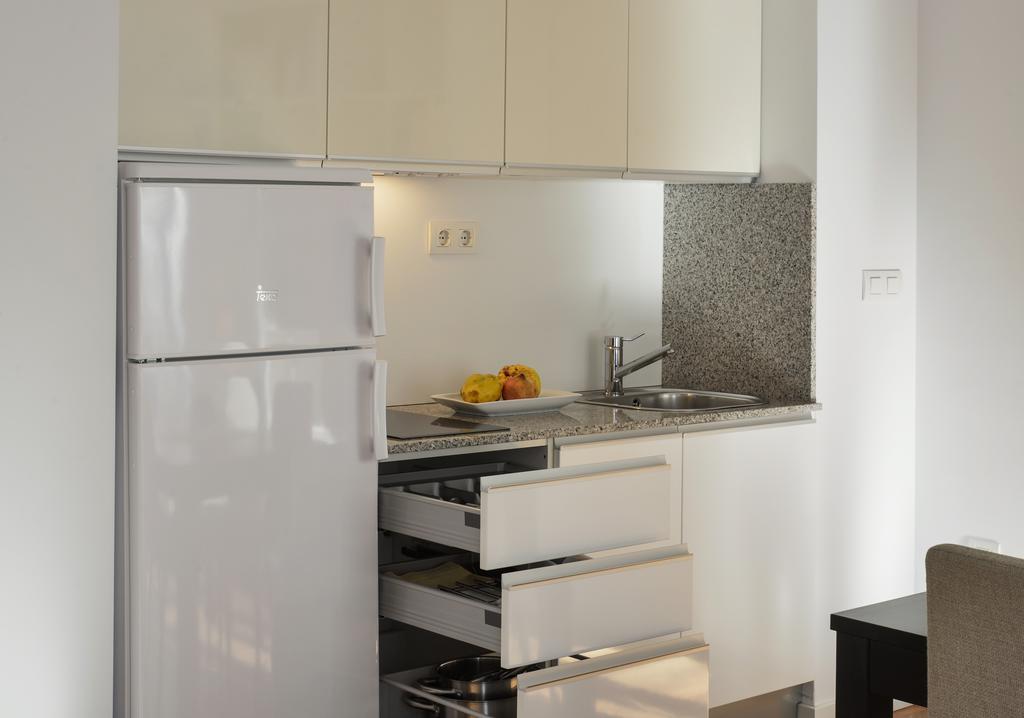 Alhambra Slowhomes Granada Rum bild